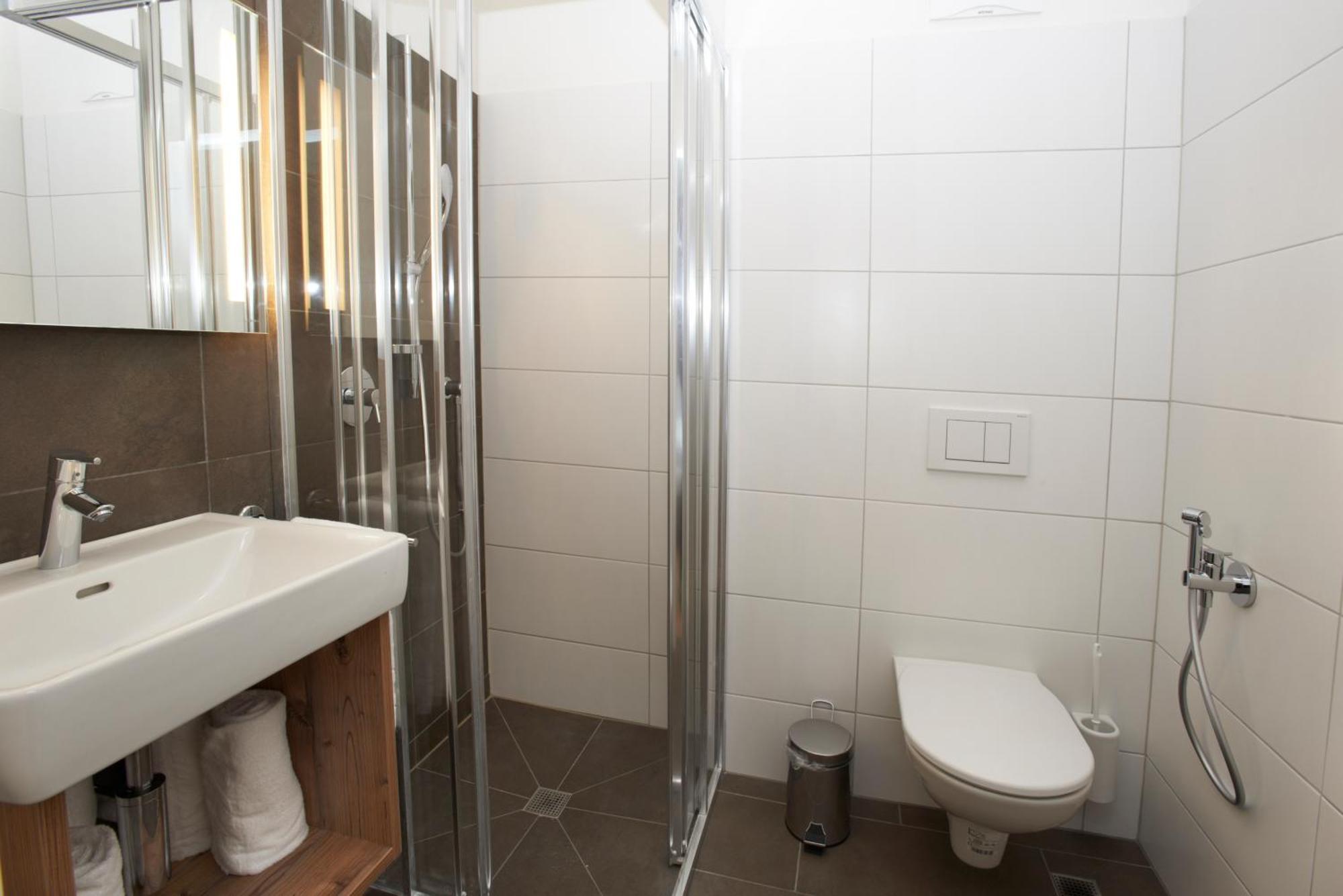 Appartement & Golf Zell Am By Alpin - Incl Summercard