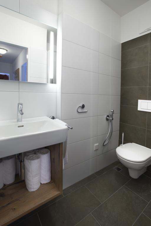 & Golf Zell Am By Alpin - Incl Summercard Apartment *